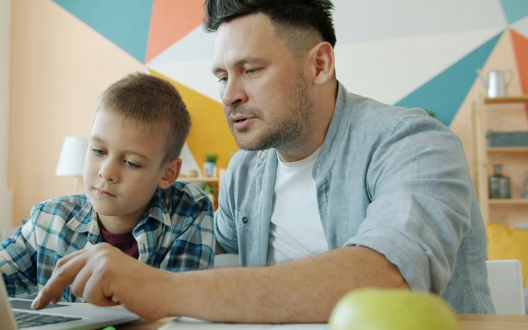 Cómo ayudar a tus hijos con el inglés (aunque tú no lo hables)